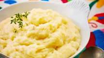 Imagen de Cómo lograr un puré de papas cremoso: técnica y secretos de cocina para un acompañamiento perfecto