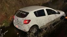 Imagen de Robó un auto mientras la dueña compraba en Cipolletti, escapó y fue recuperado tras un operativo