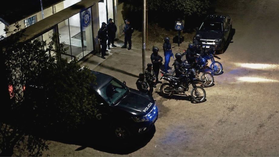 Los procedimientos se realizaron en distintas localidades del Alto Valle con intervención de las dependencias policiales de la región.
