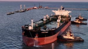 Por Vaca Muerta, las exportaciones de petróleo se duplicaron y llevaron a Puerto Rosales a un récord histórico