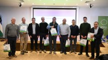 Imagen de Riego, eficiencia y adaptación climática: las claves de una jornada técnica de nivel internacional en el auditorio de Diario Río Negro en Roca