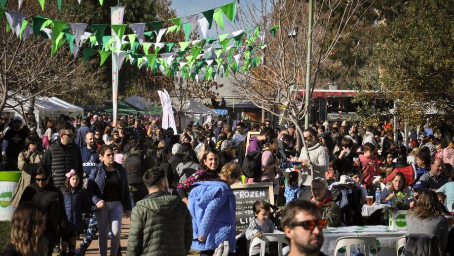 Feria Semilla volverá a reunir a productores, emprendedores y familias durante tres jornadas en el Parque Rosauer.