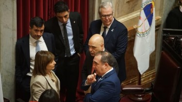 La maniobra de Patricia Bullrich expuso las fracturas del Senado y postergó el debate sobre Manuel Adorni