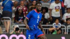 Polémica: FIFA obliga a Haití a modificar su camiseta por un supuesto mensaje político