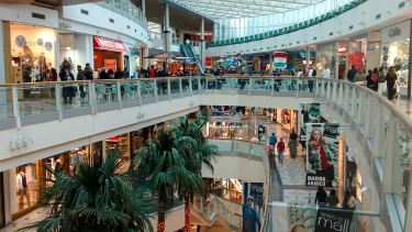 ¿Ya no rinde cruzar la cordillera? Qué cambió en los comercios locales que frenó los viajes a Chile