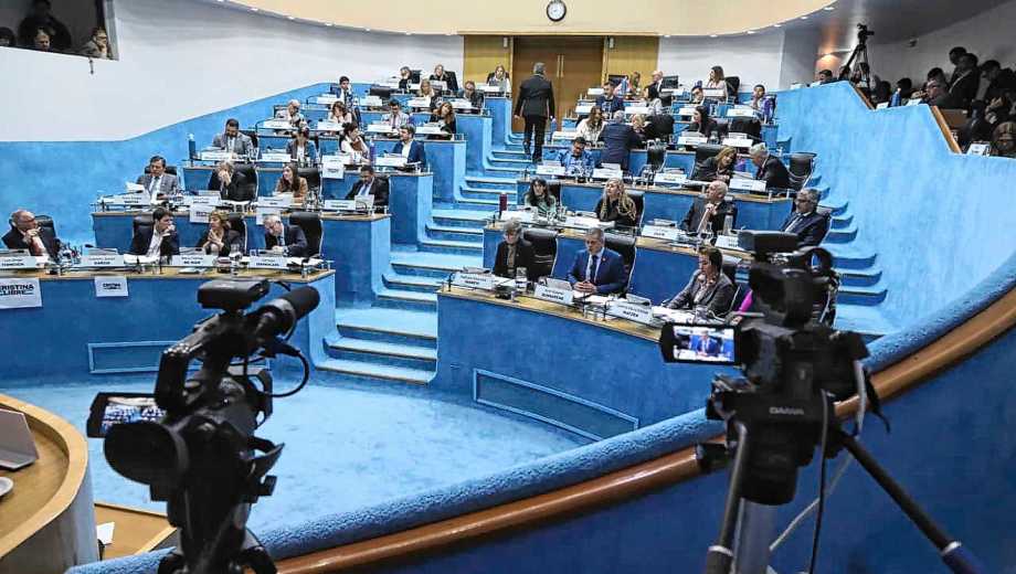 La Legislatura sesionará el jueves 24 y tratará la reforma del Ipross. Foto: Archivo. 