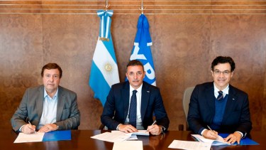Fundación YPF y Río Negro impulsan una agenda común para fortalecer la educación y el desarrollo sostenible