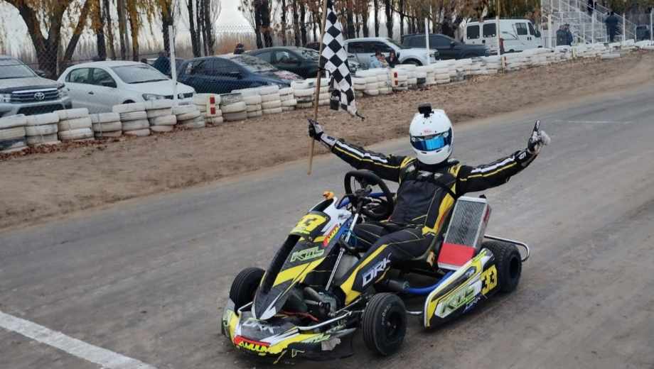 Martín Casemayor se subió a lo más alto en la categoría Internacional. (Foto: prensa Moto Club Reginense)