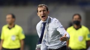 El Vasco Arruabarrena, la prioridad de Riquelme para ser el nuevo técnico de Boca Juniors