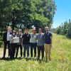 Imagen de Exportan una avispa nativa de la Patagonia para controlar plagas en manzanos de Uruguay