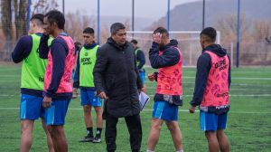 Rincón viajó a Monte Maíz y tendrá el debut de Alfredo Tizza como DT en el Federal A