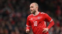 Imagen de El danés Eriksen volvió a desmayarse en pleno partido junto a su seleccionado