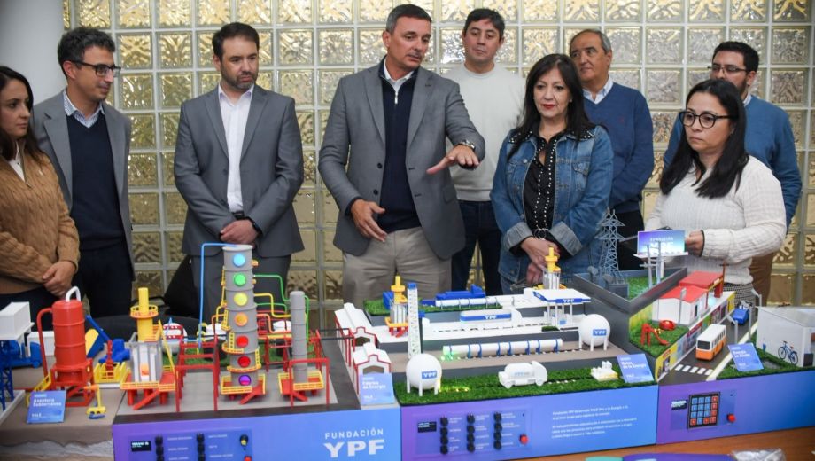 Las maquetas tienen foco en la extracción no convencional. Foto gentileza.