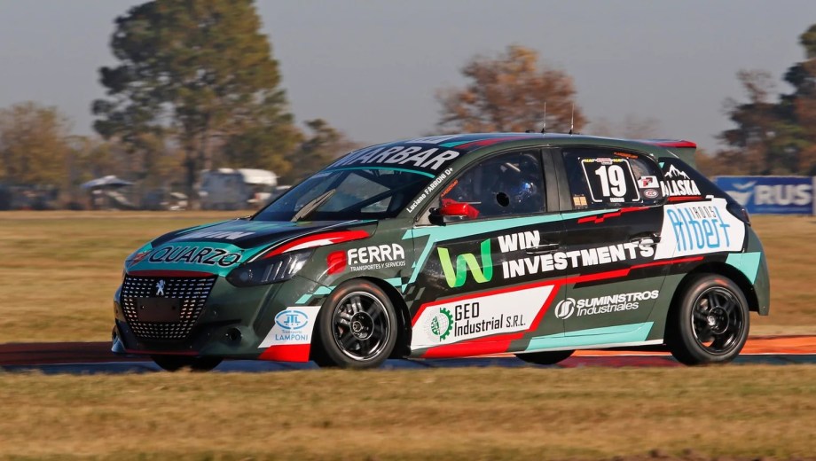 El equipo del cipoleño Javier Moreiro pisa fuerte en la Clase 3. 