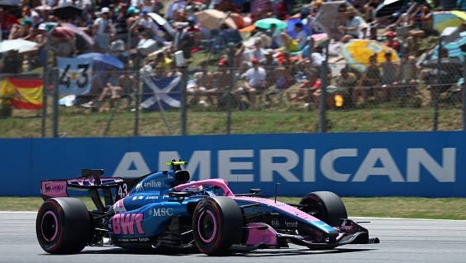 Repleto de argentinos se encuentra el circuito de Barcelona este fin de semana, con banderas y apoyo constante al pilarense. 