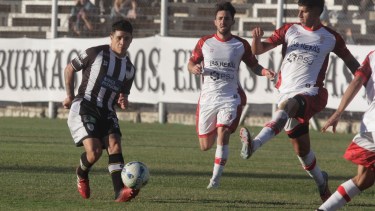Cipolletti perdió con un gol polémico ante Costa Brava en General Pico por el Federal A