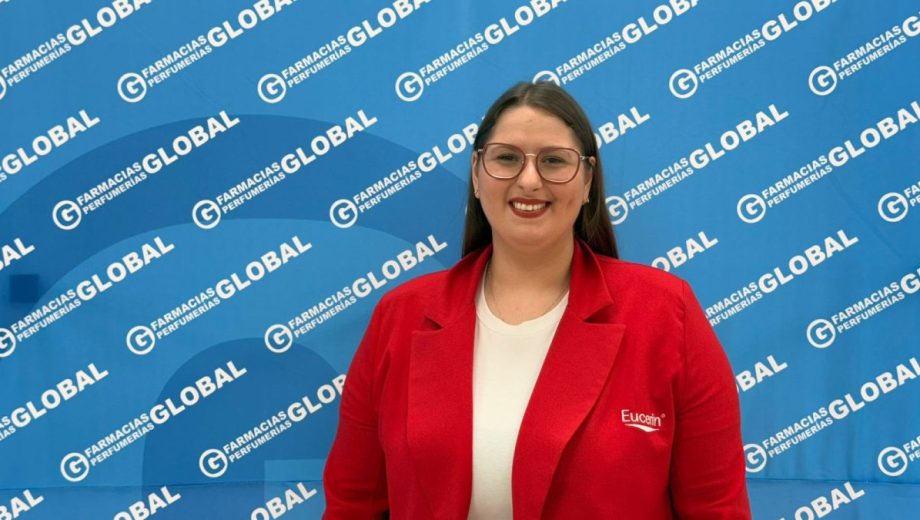 La cosmetóloga y cosmiatra formadora en Eucerin, Vanina Suarez, realizó una capacitación en una de las sucursales de Farmacias Global de Neuquén capital. 