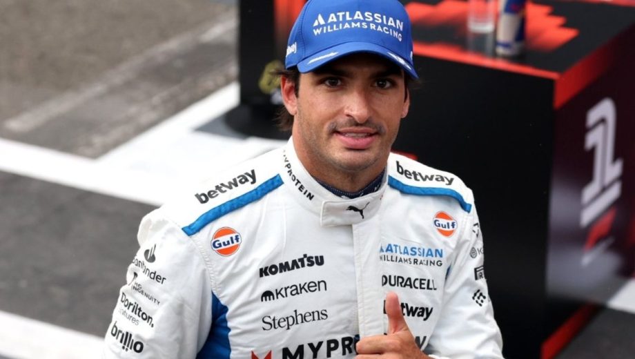 El español supo ganar con Ferrari, pero en Williams está muy lejos de aquellos logros.