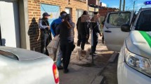 Imagen de Tiroteo en Viedma: detuvieron a dos jóvenes y secuestraron armas tras un operativo en el barrio Nehuen