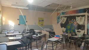 Se desprendió el techo de un aula en una escuela de San Antonio Oeste y evacuaron a los alumnos
