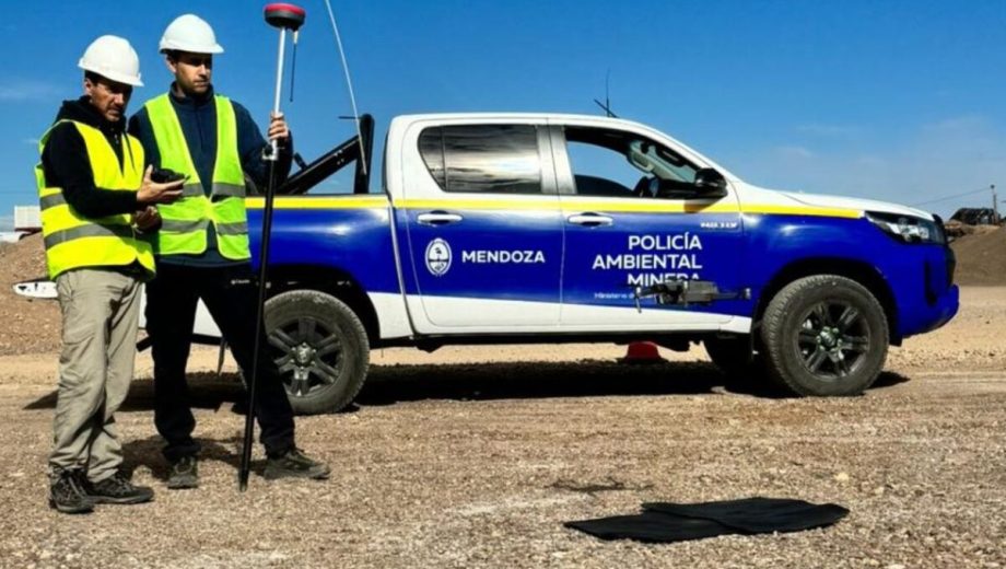 La incorporación de drones forma parte del proceso de modernización tecnológica que impulsa la Dirección de Minería para fortalecer la Policía Ambiental Minera y optimizar las tareas de fiscalización. Foto gentileza.