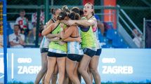 Imagen de Con presencia regional, las Kamikazes salieron campeonas del mundo en beach handball