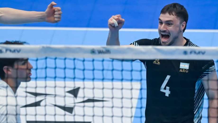 Santiago Arroyo será parte del plantel de la Selección Argentina en la VNL. (Foto: Prensa Feva)