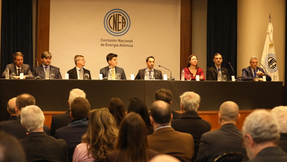 La jornada fue encabezada por el presidente de la CNEA, Martín Porro, y por el secretario de Asuntos Nucleares, Federico Ramos Napoli. Foto: gentileza.