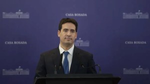 Adrián Ravier reactiva las preguntas de la prensa en Casa Rosada y confirma el horario de jura de Diego Santilli
