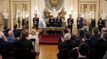 Imagen de Javier Milei se convirtió en el presidente con más jefes de Gabinete en un mismo mandato: cuatro en dos años y medio