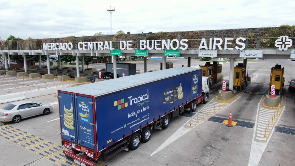 En 2025, la firma comercializó 105.400 toneladas de bananas en Argentina.