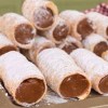 Imagen de Cañoncitos "mentirosos" de dulce leche hechos en casa