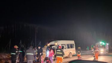 Confirmaron quién era el hombre que murió en el violento choque sobre la Ruta 7 en Vaca Muerta: cómo están los heridos