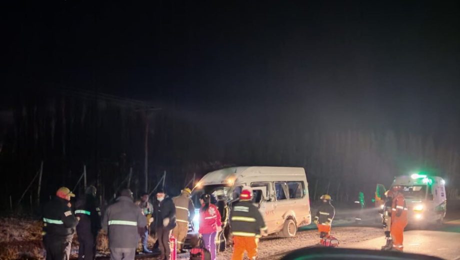 Murió un hombre en un violento choque sobre la Ruta 7 en Vaca Muerta: qué se sabe de los heridos - Image 2