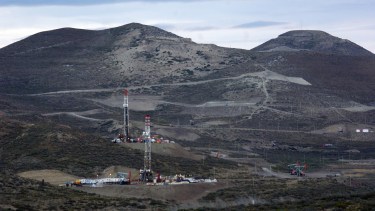 Santa Cruz apuesta por la reactivación petrolera de la Cuenca del Golfo San Jorge: la inversión privada ronda los US$12000 millones