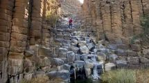 Imagen de La Escalera al Cielo, uno de los tesoros mejor guardados del norte neuquino: un plan para cuidarla