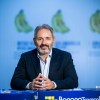 Imagen de Vivía con sus padres y sus hermanos en una pieza, pero dos decisiones lo llevaron a fundar la mayor comercializadora de bananas de Argentina