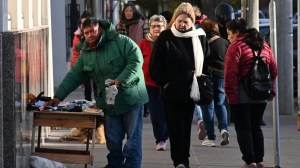 El viento y el frío polar dominan la Patagonia: hay alerta en Viedma, ¿cómo afectará al Alto Valle, Zapala y la cordillera?