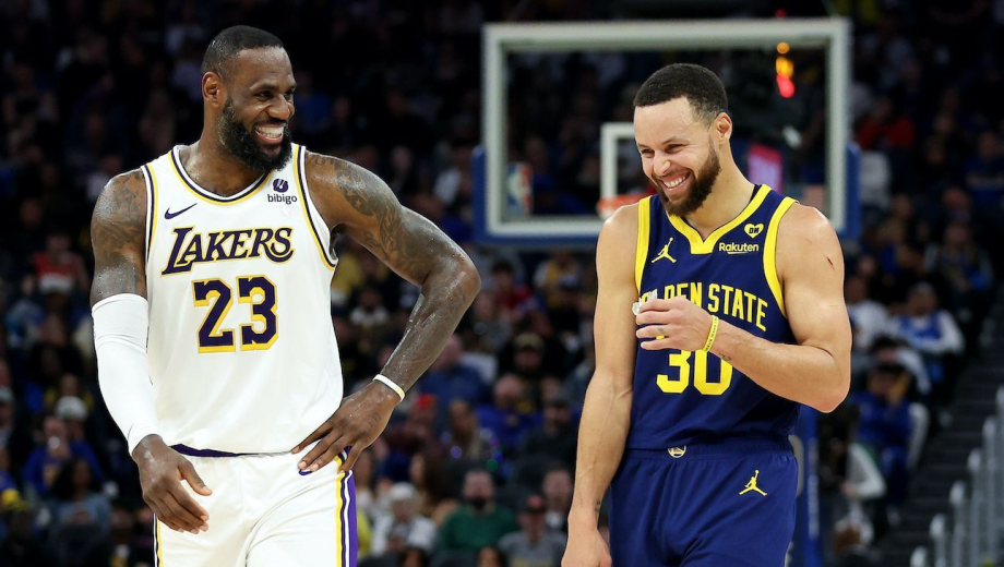 LeBron James y Stephen Curry podrían unirse en los Golden State Warriors esta temporada.