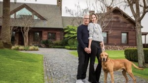 Lujo campestre, piedra y arte: así es la espectacular mansión de Eduardo y Elina Costantini en Nordelta