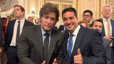 Adrián Ravier inicia su gestión: jura en Casa Rosada y acto en una fundación vinculada a Santiago Caputo