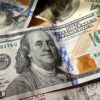 Imagen de El dólar despertó en junio y cortó la racha del carry trade: la tasa en pesos perdió contra la suba del tipo de cambio