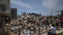 Imagen de Tragedia en Venezuela: elevaron a  1.719 la cantidad de muertos a cinco días de los terremotos