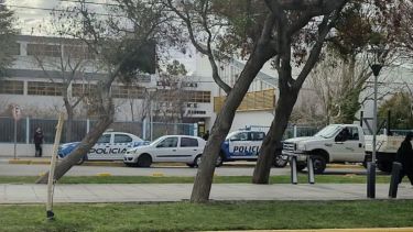 Cuál es el estado de salud del adolescente que fue baleado por un compañero en una escuela de Cutral Co