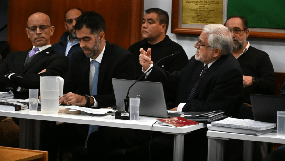 Juan Carlos Chirino es el abogado del exsecretario Ernesto Noel, que integró el gobierno municipal de Tamburrini. Foto: Marcelo Ochoa.
