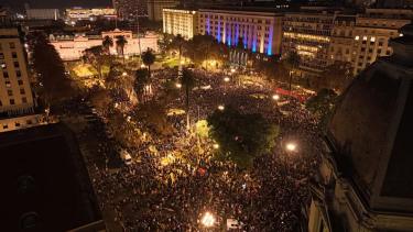 Sin homenajes ni pronunciamientos: la muerte del Indio Solari provocó diferencias puertas adentro del Gobierno