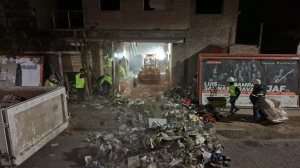 Retiraron toneladas de residuos de un edificio abandonado en Neuquén: «No tenía un solo rincón libre de basura»