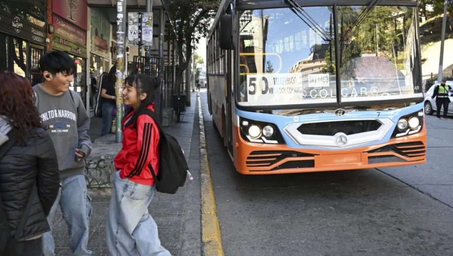 La empresa Transportes Amancay SRL (MI Bus) pide subir el boleto de colectivos en Bariloche a 2.333 pesos. (foto de archivo) 
