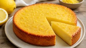 Pastel de limón saludable: la versión sin harina ni azúcar que sorprende por su sabor