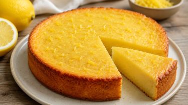 Pastel de limón saludable: la versión sin harina ni azúcar que sorprende por su sabor